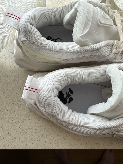 off white odsy albi 43 ( fara avans)