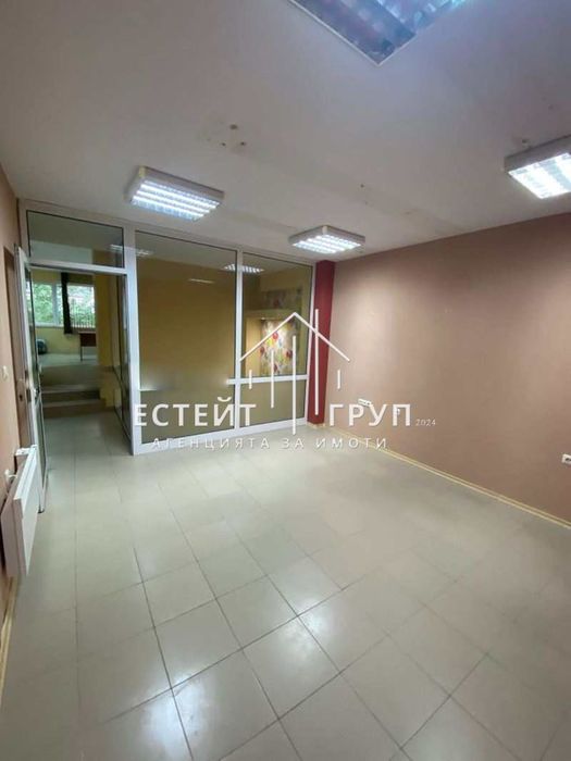 Дава се под наем Офис в Варна, Завод Дружба - 84 кв.м за 510 € - Снимка #4