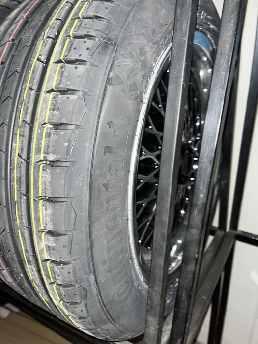 4 x Remotec 16 8J ET35 с гуми Continental