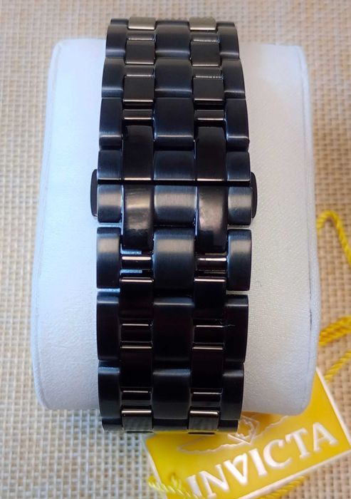 Ceas Invicta Speedway Chronograph Date Quartz Black Dial -Barbati