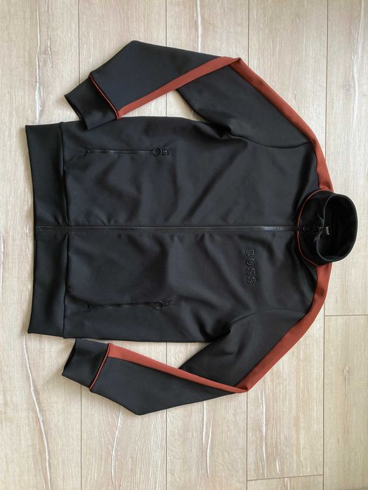 Hugo Boss Sommers 44 мъжко черно горнище горница размер S