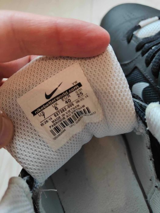 Nike Overplay VIII  Warna Langka Navy Red