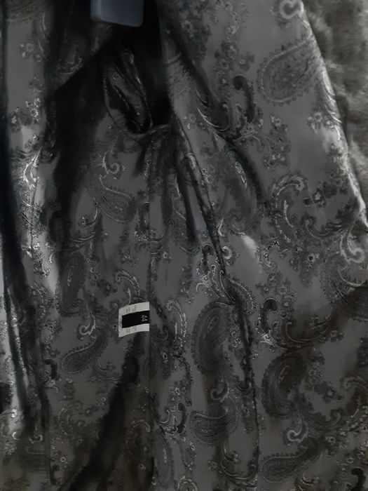 Натуральный полушубок из каракуля