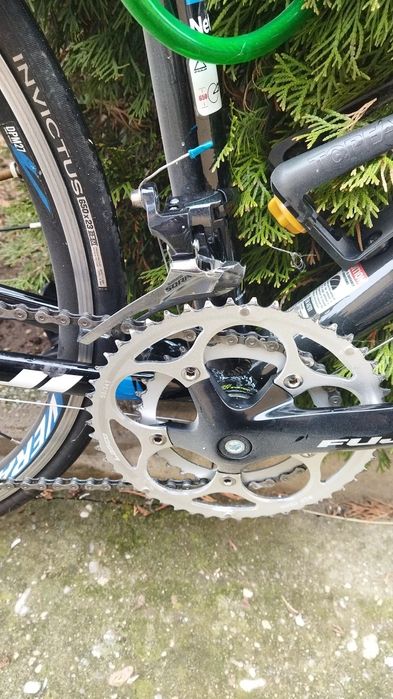 Cursiera copii carbon/aluminiu Fuji roti 3 sferturi