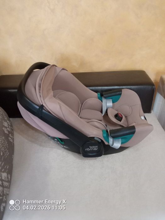 Кошче за бебе за кола