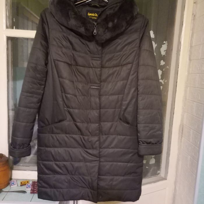 Куртка женская  48 размер