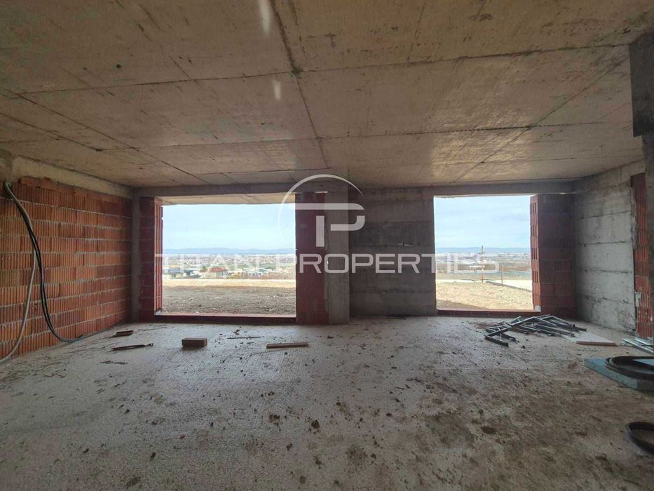 Продава се Къща в с. Марково, Област Пловдив - 242 кв.м за 790 €/кв.м - Снимка #3