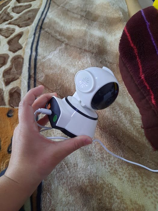 Kamera V380 pro yangi