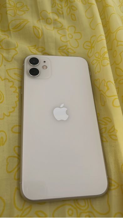 Айфон 11 обмен или продам