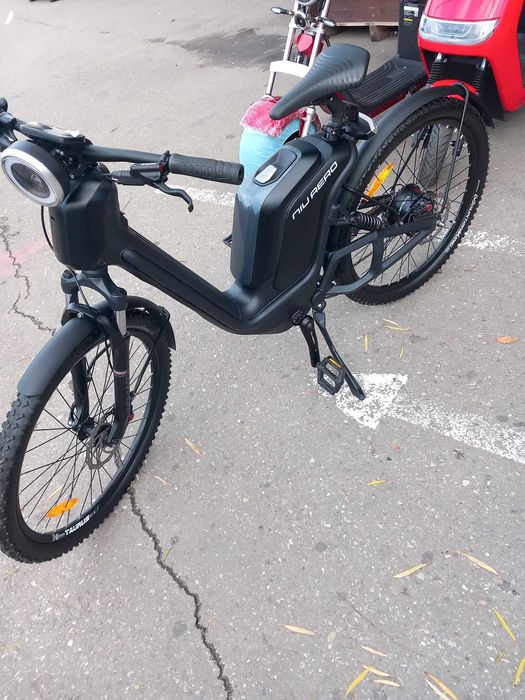 Vand biciclete electrice