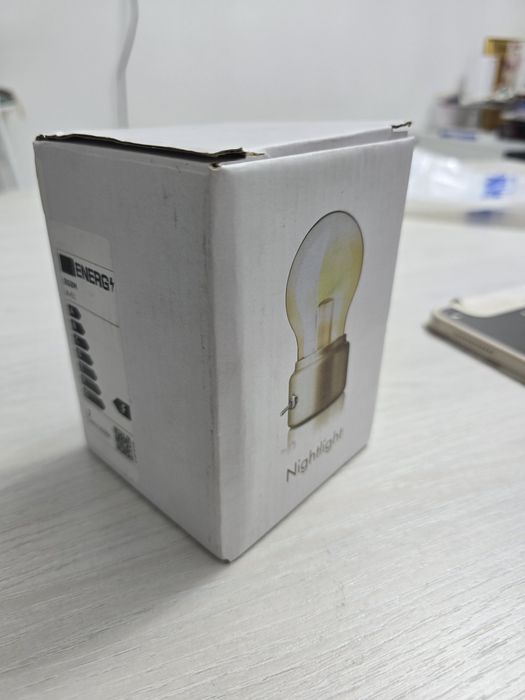 Ночник лампочкаа