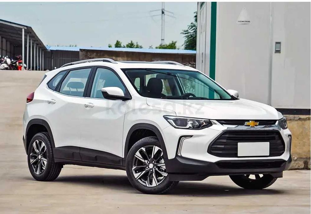 Tracker 2025-yil 12000 km probeg