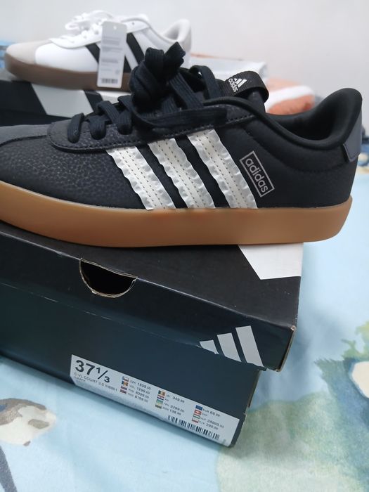 Adidas incalţaminte