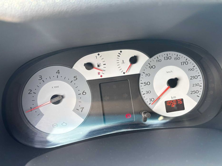 Renault symbol 1.5, 105000 km, 2007