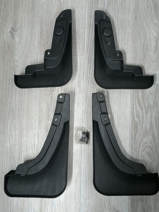 Продам брызговики на Haval Jolion