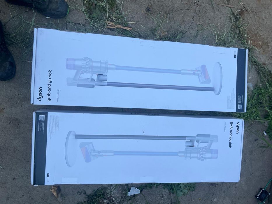 Suport podea pentru andocare și încărcare aspirator dyson V11 și v15