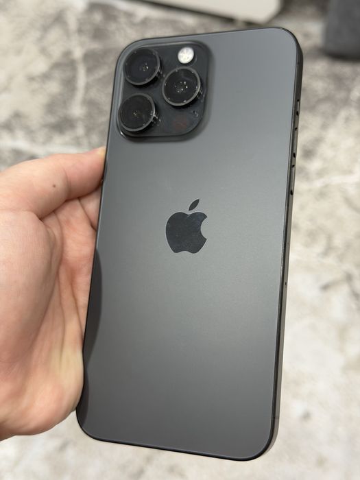 Продам IPhone 15 Pro Max 256Gb