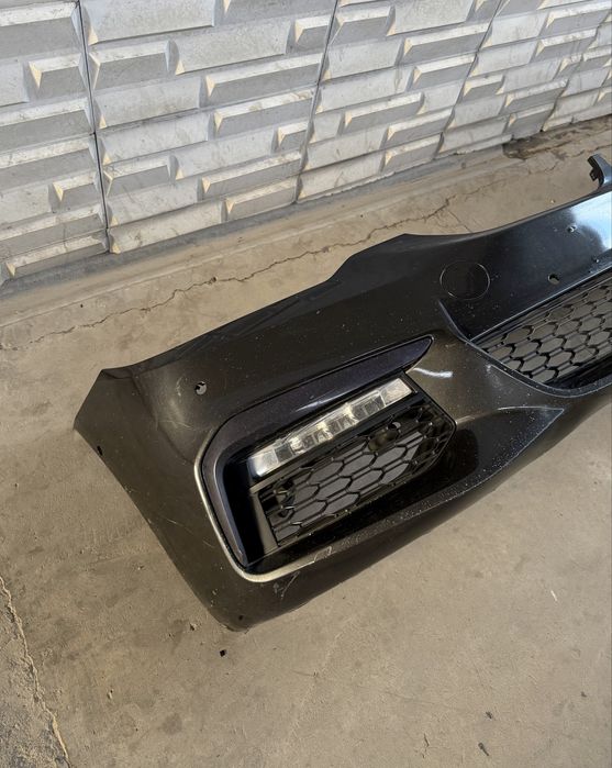 Оригинал бампер М пакет BMW G30