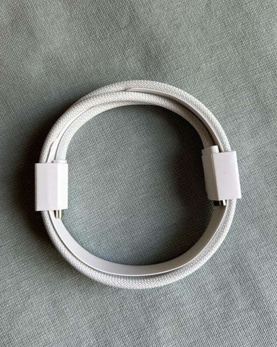 Оригинальный кабель USB-C (type-C) Apple