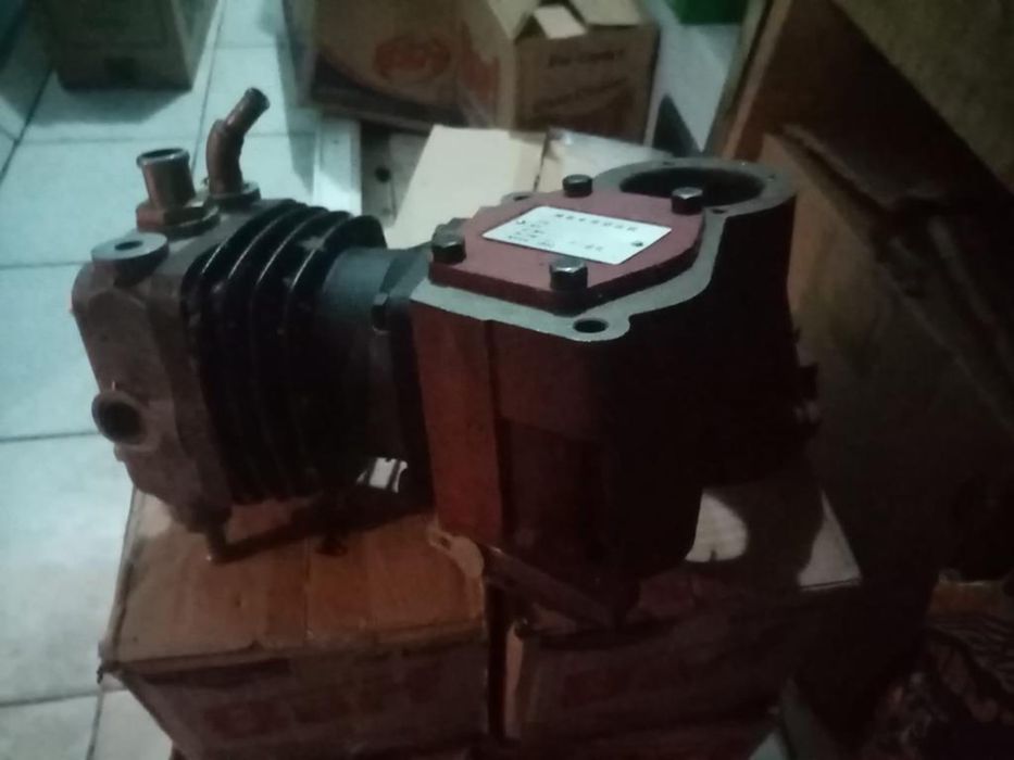 Компрессор на Хово новый