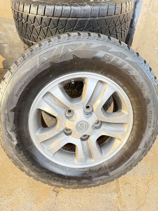 Шини болони зимние с дисками лексус 470