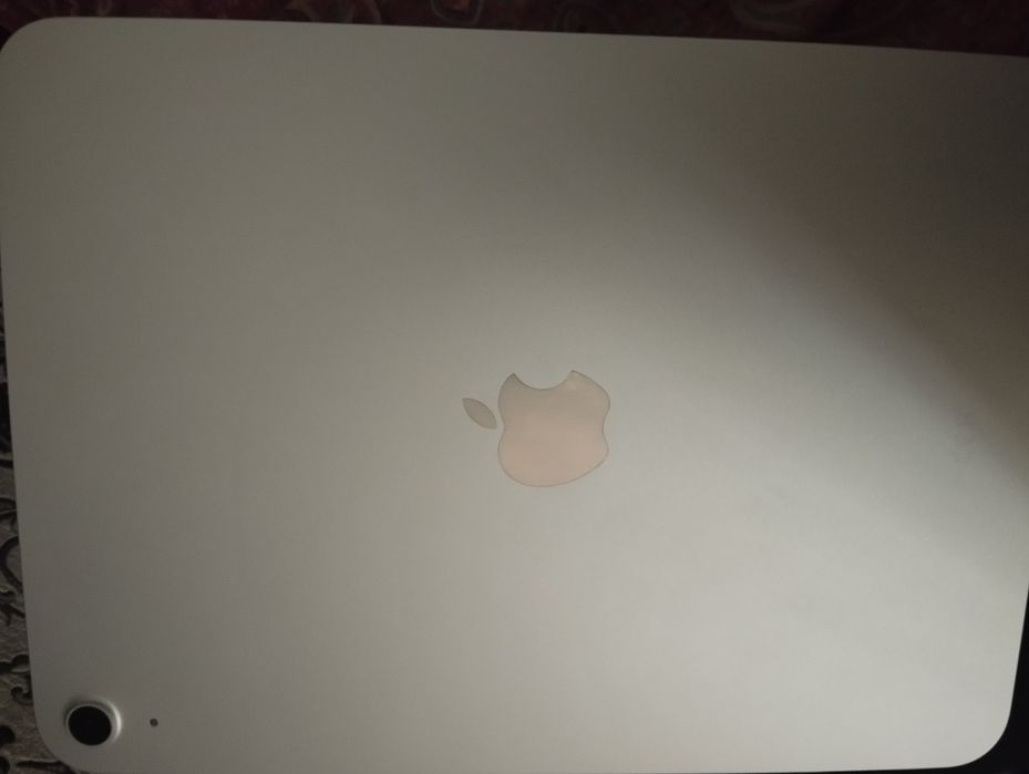 Ipad 11th gen a 16