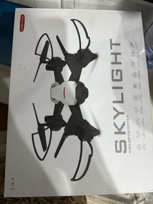 Игрушка. Детский дрон.