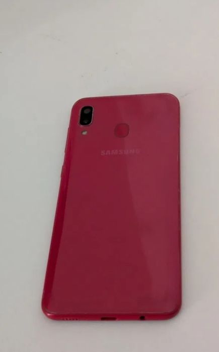 Продам Samsung A20