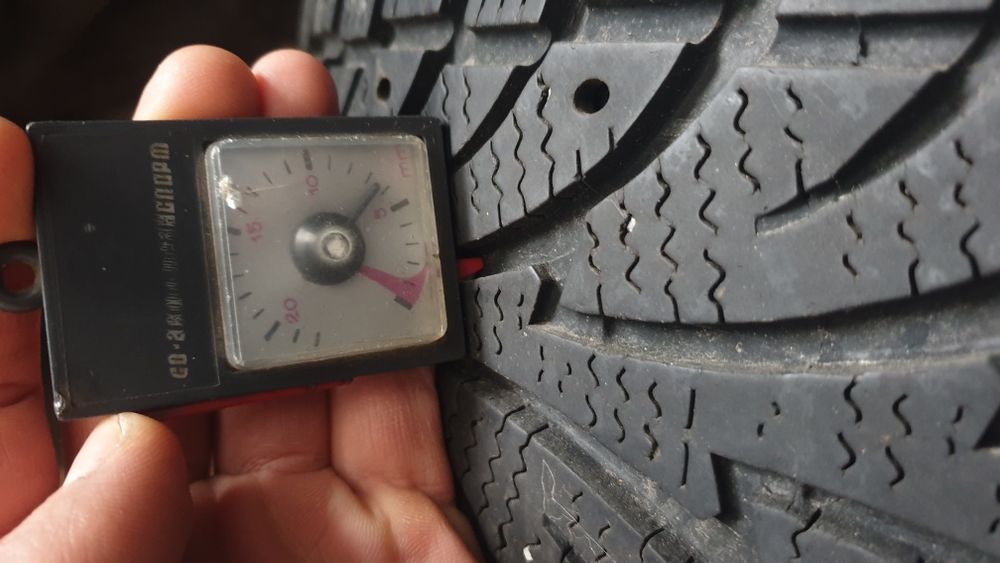 2бр Гуми 205 55 16