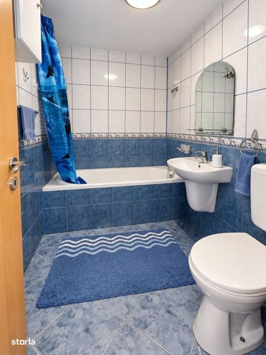 Apartament cu 3 camere, centrala proprie, de inchiriat – Zona Soarel