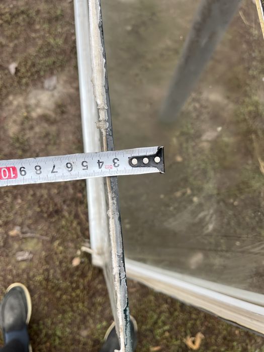 Пластиковые Дверь