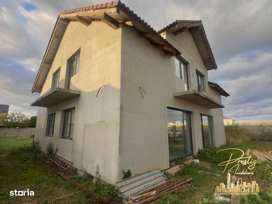Casa noua cu 6 dormitoare si teren de 600 mp de vanzare in Santandrei
