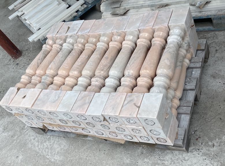 Balustri, trepte, placaje, Glafuri , Marmură, Granit, travertin