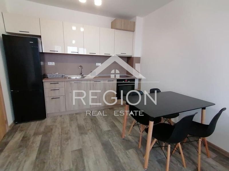 Дава се под наем Двустаен апартамент в Варна, Кайсиева градина - 56 кв.м за 408 € - Снимка #1