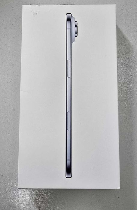Apple iPhone Air 256GB! Нов! Гаранция до 20.03.2028г.