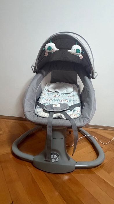 Balansoar electric Mastela cu plasa anti-insecte,stare foarte buna