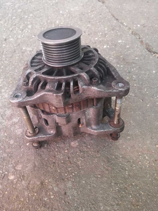 Динамо Мазда 6 Алтернатор