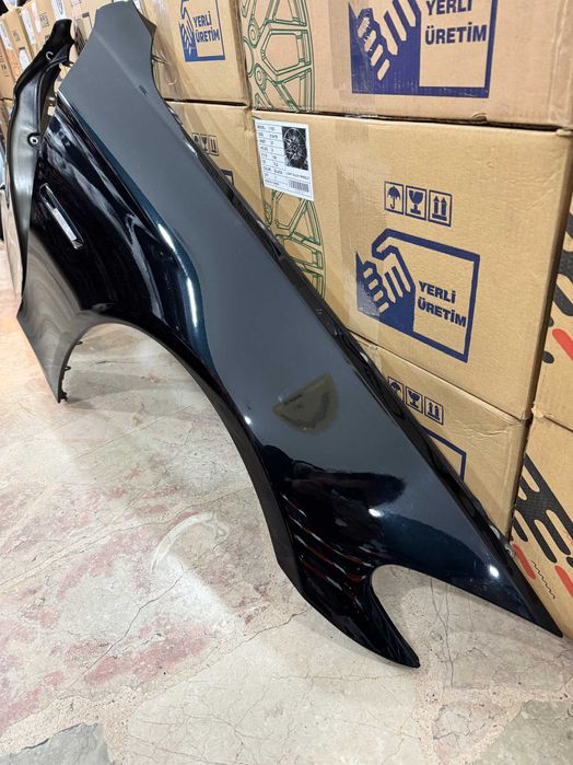 Aripa Dreapta (PASAGER) BMW Seria 5 F10 F11 Culoare 668