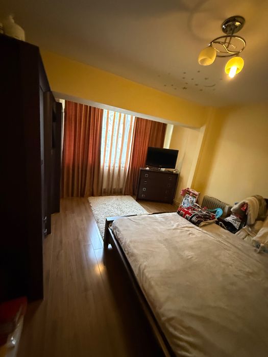 De vânzare Apartament 3 camere