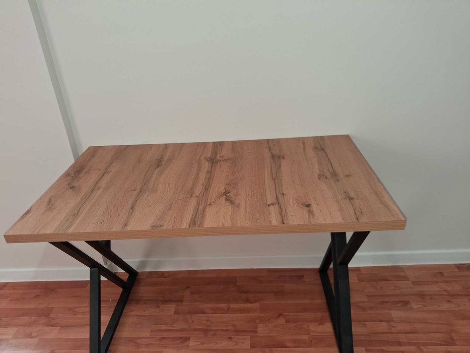 Стол унивнрсальный