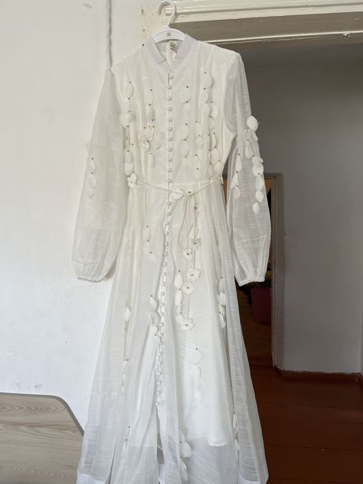 Женское нарядное платье