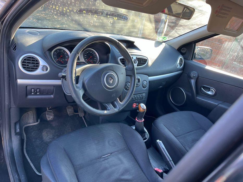 Vând Renault Clio 3