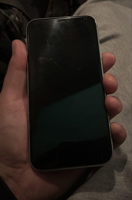 iphone 11 64gb 74% akb