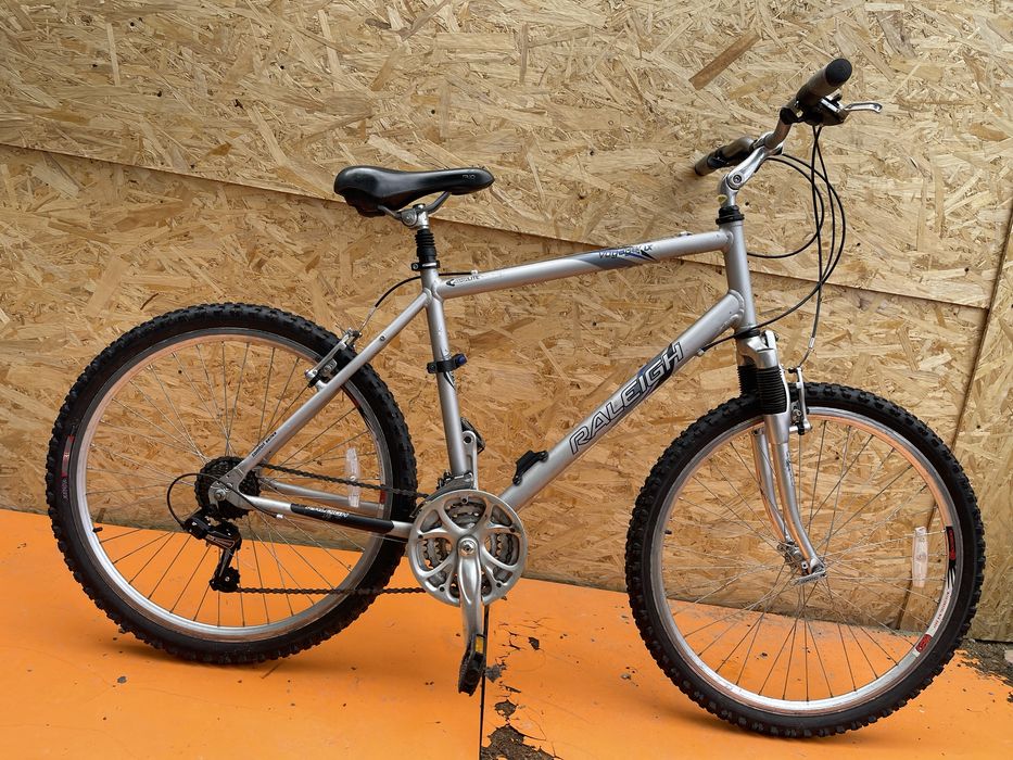 Bicicleta raleigh voyager roti 26”cadru aluminiu