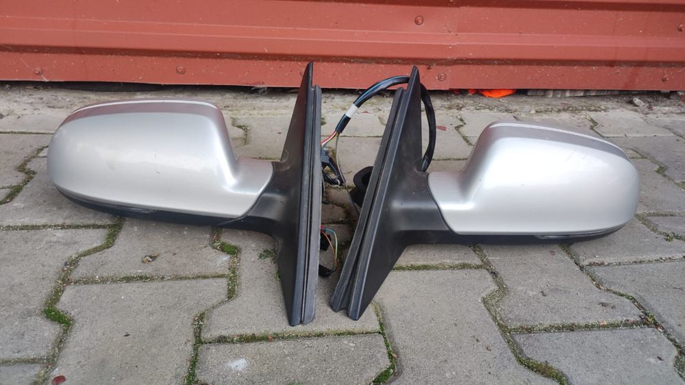 Oglinda stanga /dreapta Audi A4 B8, la7w ,gri