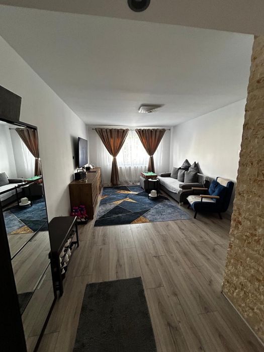 Vand Apartament 3 camere parter din 4 etaje decomandat Vulcan (HD)