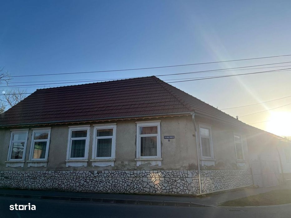 Vand casa solida zona Laurile Sărate,  Ocna Sibiului
