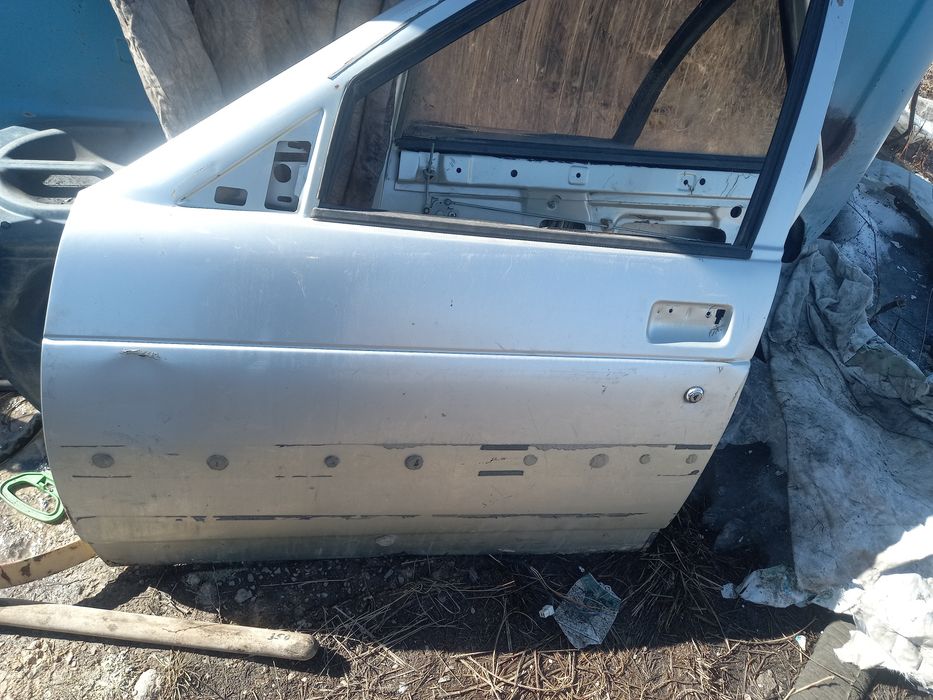 Продам двери на ваз 2112