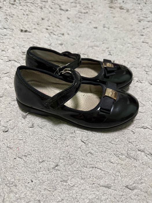 Туфли для девочки