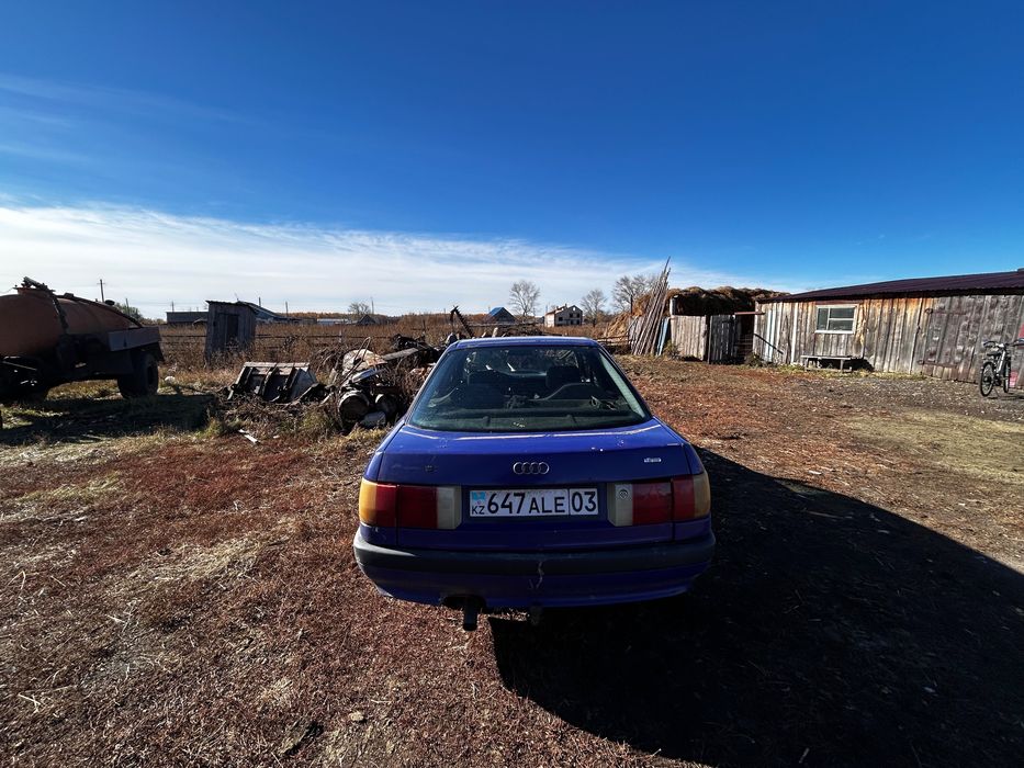 Продам ауди б3 на ходу